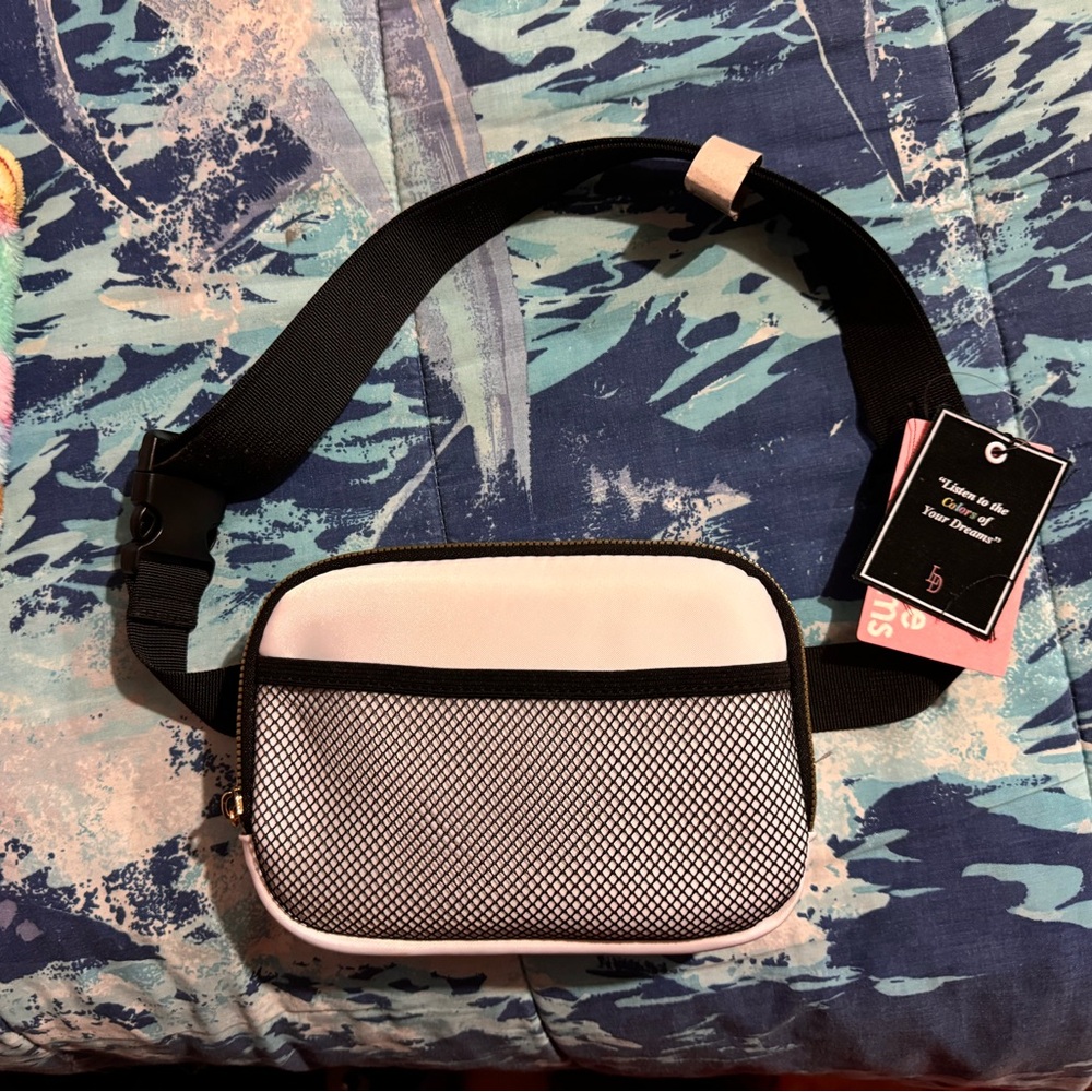 Like Dreams Crossbody